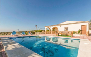 Nice home in Montoro with Outdoor swimming pool, WiFi and 3 Bedrooms, Montoro